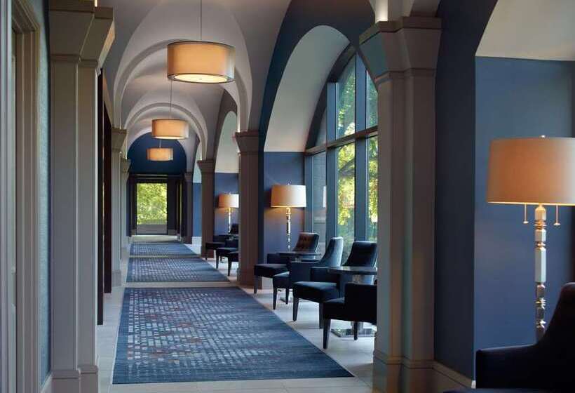 فندق Hilton Atlanta Northeast