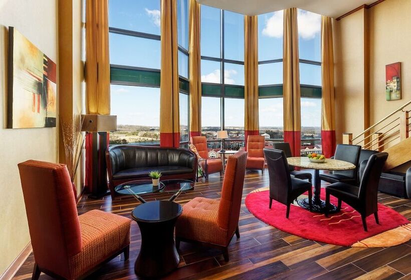 ホテル Hilton Charlotte University Place