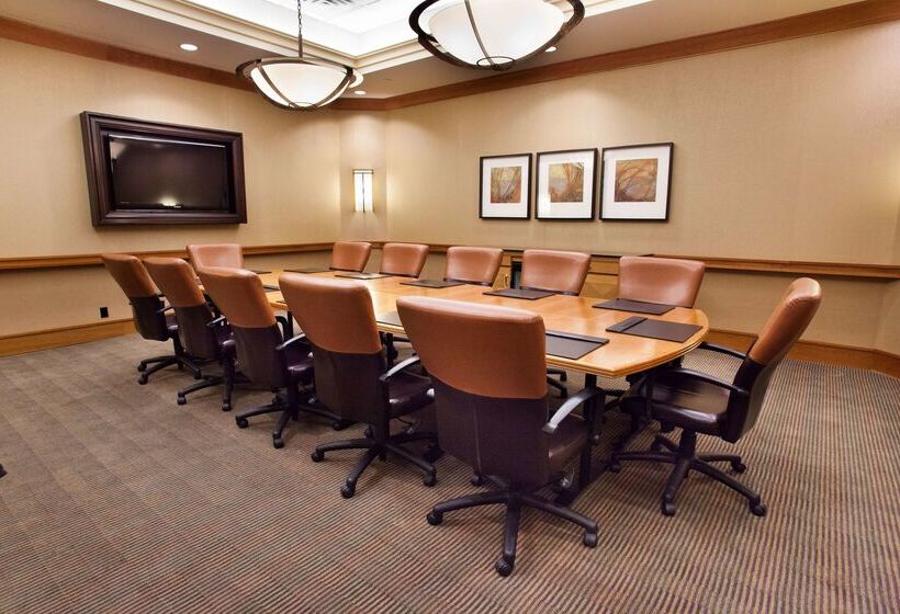 فندق Hilton Chicago/oak Brook Suites