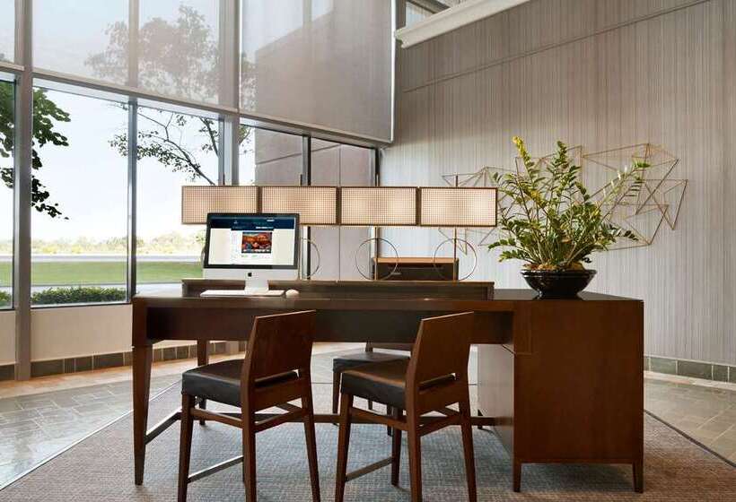 فندق Hilton Chicago/oak Brook Suites