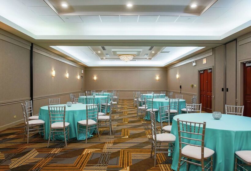 هتل Hilton Chicago/oak Lawn