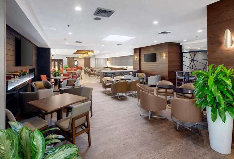 فندق Hilton Chicago/oak Lawn