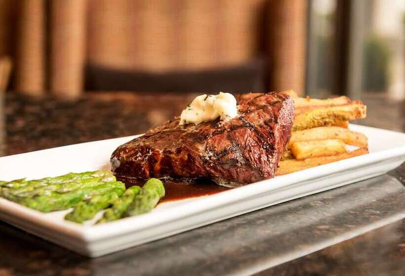 هتل Hilton Chicago/oak Lawn