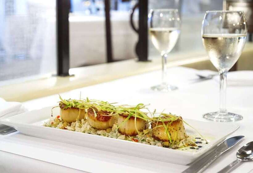 هتل Hilton Chicago/oak Lawn