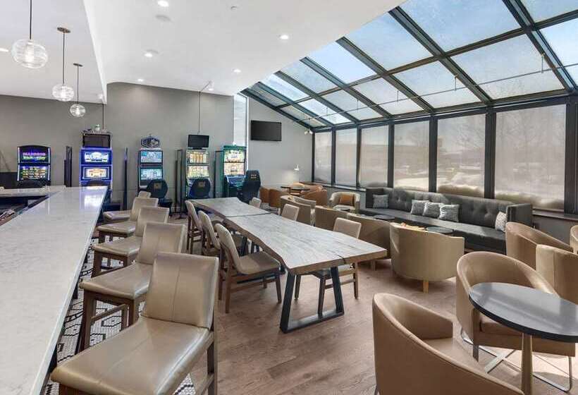 فندق Hilton Chicago/oak Lawn