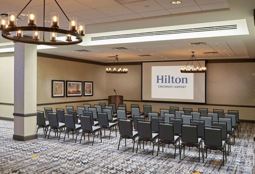 فندق Hilton Cincinnati Airport