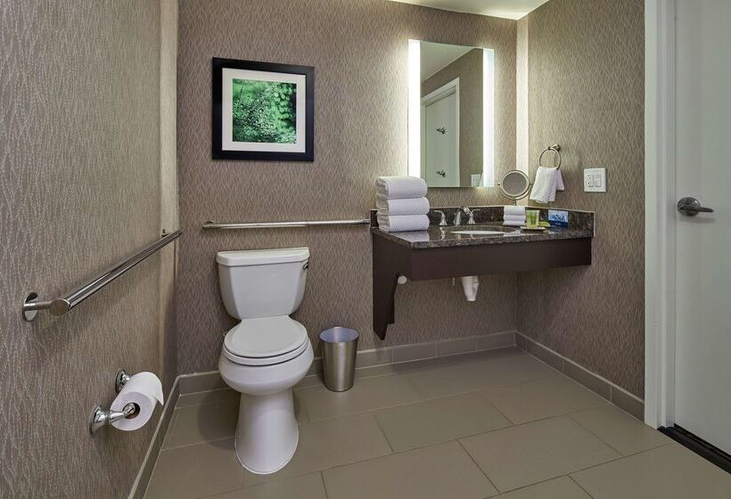 فندق Hilton Cincinnati Airport