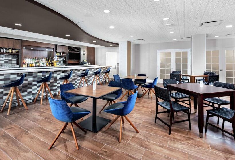 Отель Hilton Garden Inn San Francisco/oakland Bay Bridge