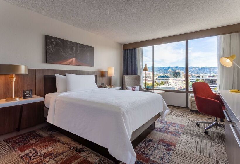 Отель Hilton Garden Inn San Francisco/oakland Bay Bridge