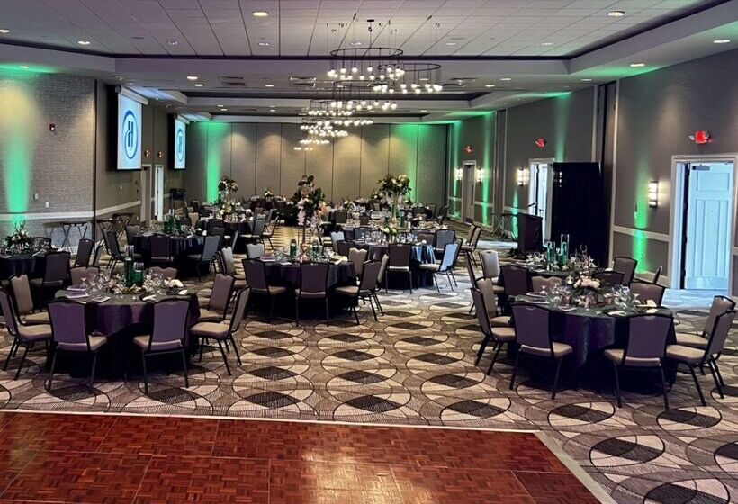 فندق Hilton Greenville