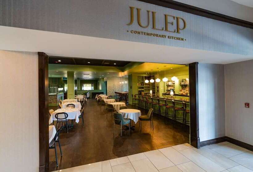 فندق Hilton Greenville