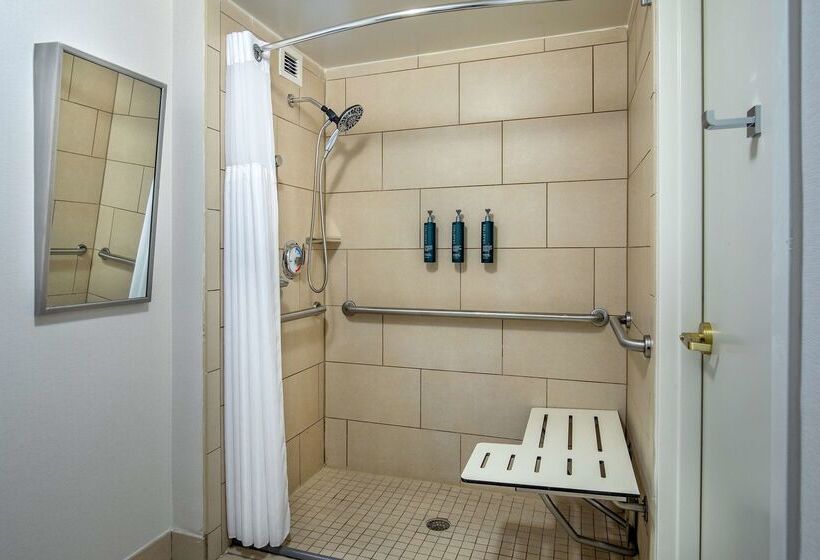 בית מלון כפרי Hilton Greenville