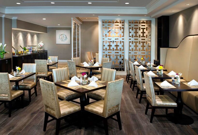 בית מלון כפרי Hilton Greenville