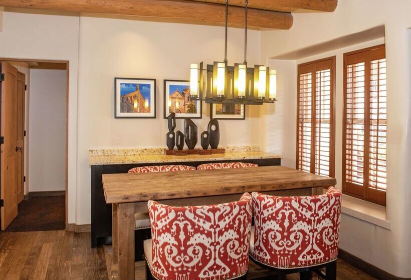 Отель Hilton Santa Fe Historic Plaza