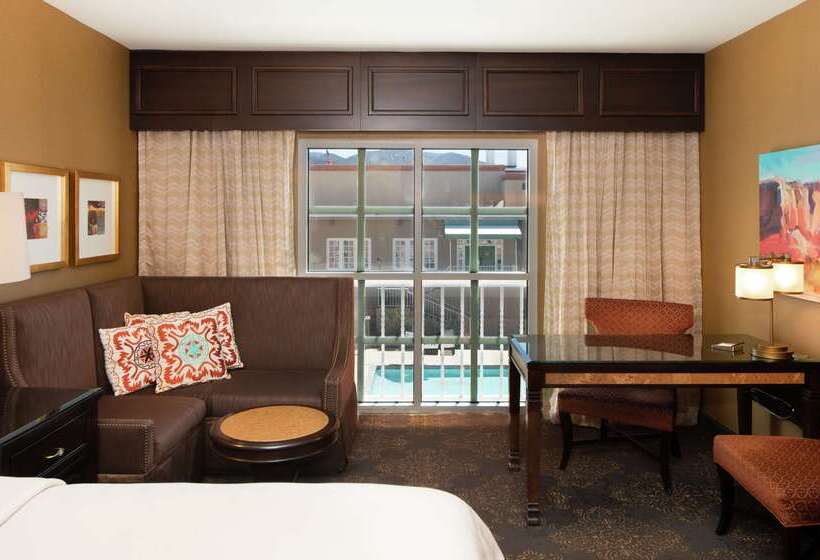 Отель Hilton Santa Fe Historic Plaza