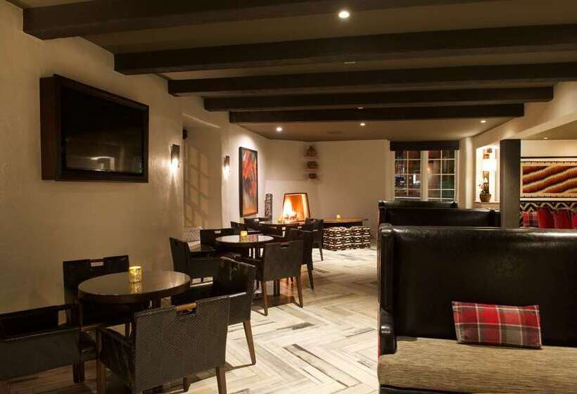 Отель Hilton Santa Fe Historic Plaza