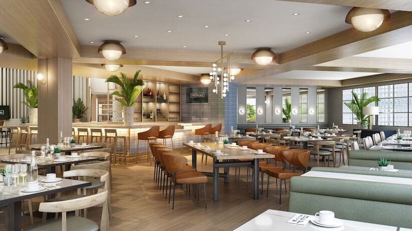 Hilton Santa Monica Hotel & Suites