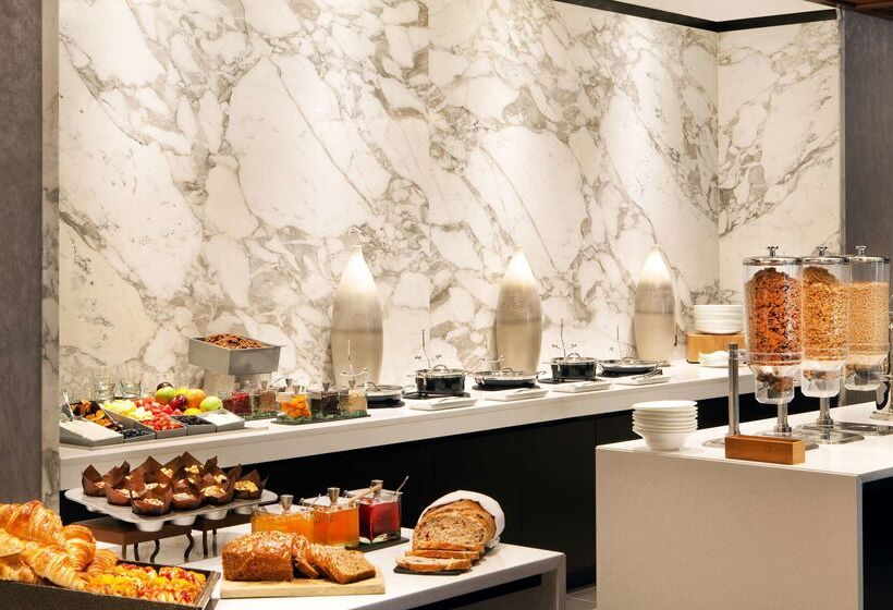 فندق Hilton Short Hills