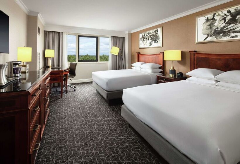 فندق Hilton Short Hills