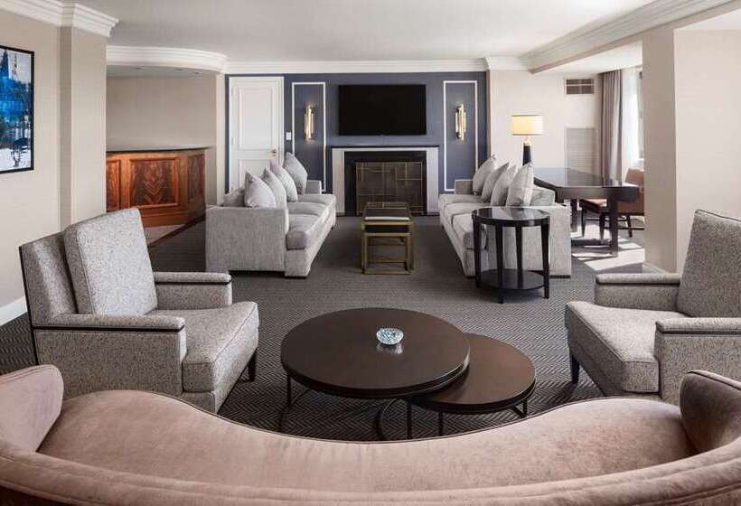 فندق Hilton Short Hills