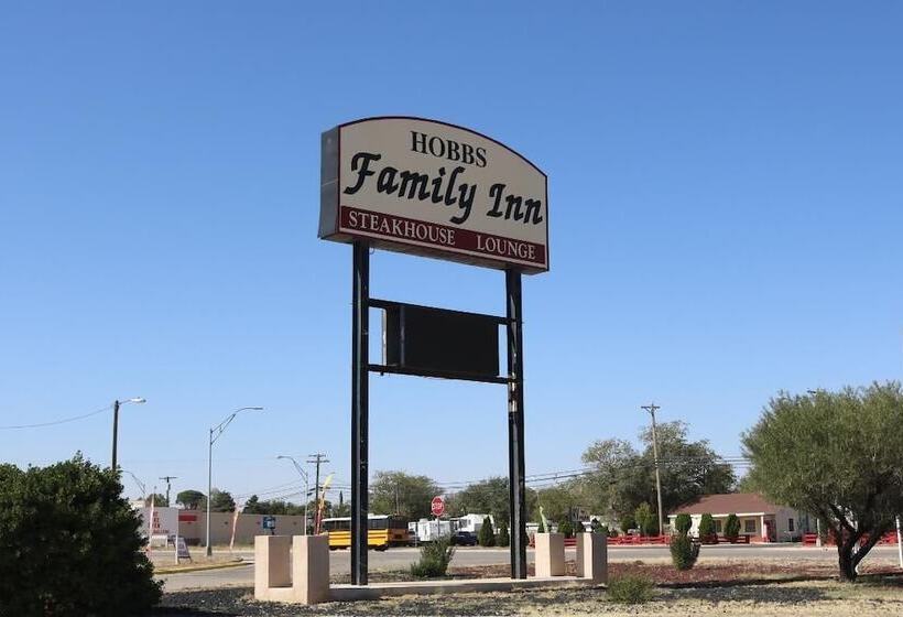 Отель Hobbs Family Inn