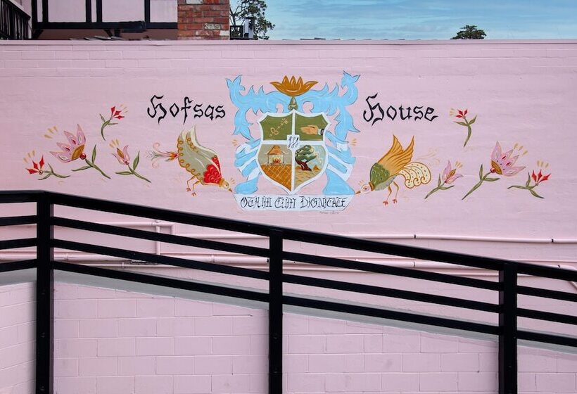 ホテル Hofsas House