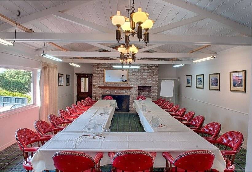 فندق Hofsas House