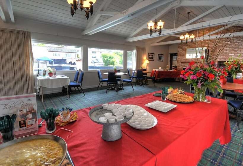 فندق Hofsas House