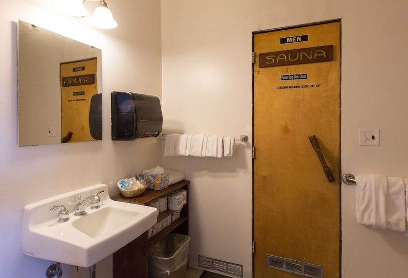 فندق Hofsas House