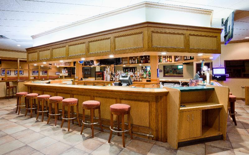 호텔 Holiday Inn & Suites St. Cloud, An Ihg