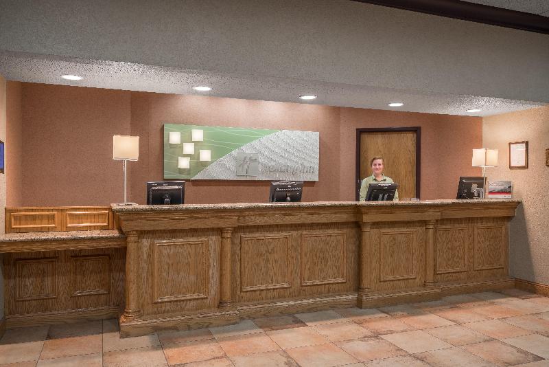 호텔 Holiday Inn & Suites St. Cloud, An Ihg