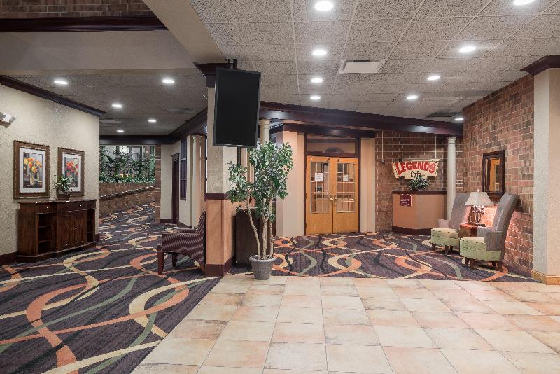 호텔 Holiday Inn & Suites St. Cloud, An Ihg