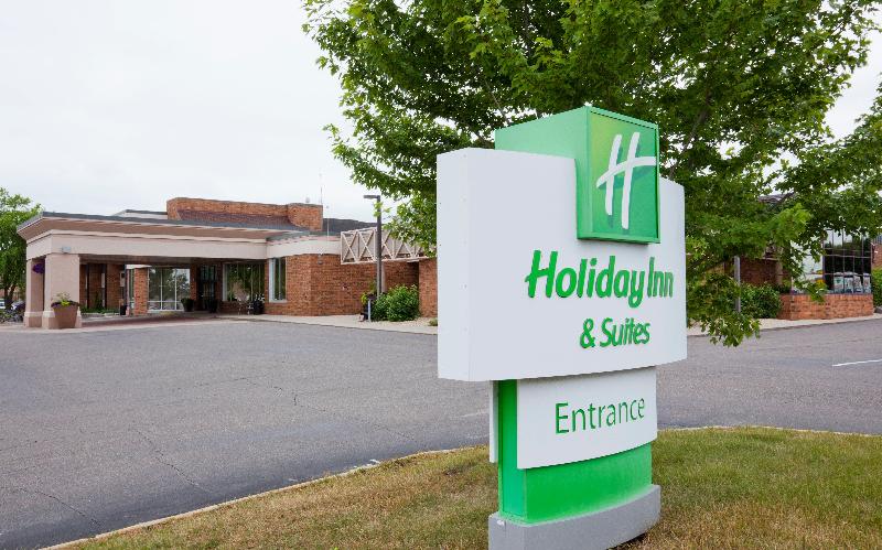 호텔 Holiday Inn & Suites St. Cloud, An Ihg