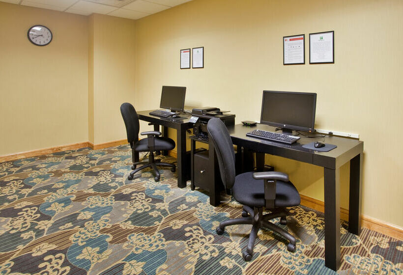 בית מלון כפרי Holiday Inn Country Club Plaza