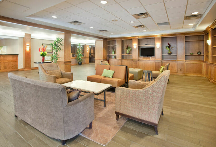 فندق Holiday Inn Country Club Plaza