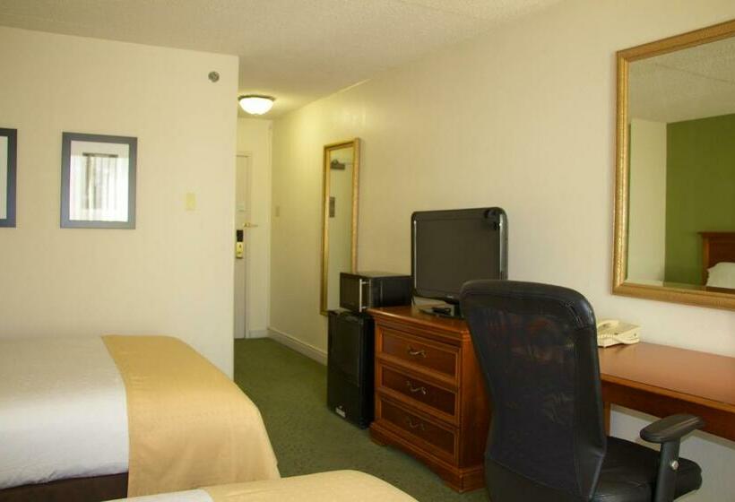 Отель Holiday Inn Athensuniversity Area, An Ihg