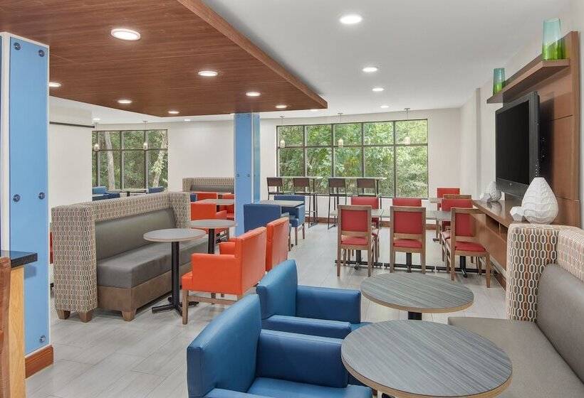 فندق Holiday Inn Express & Suites   Hardeeville Hilton Head, An Ihg