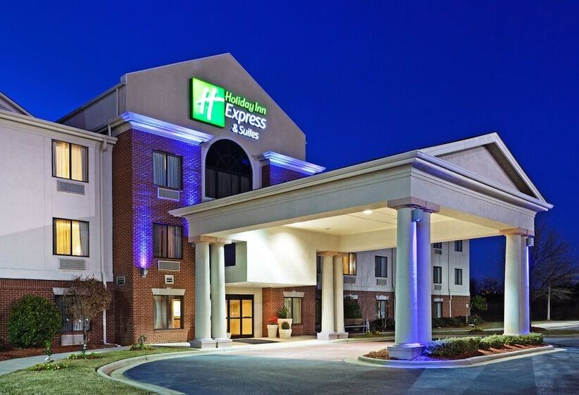 Отель Holiday Inn Express & Suites Reidsville, An Ihg