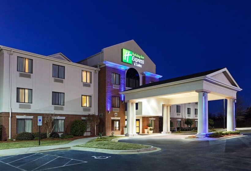 Отель Holiday Inn Express & Suites Reidsville, An Ihg