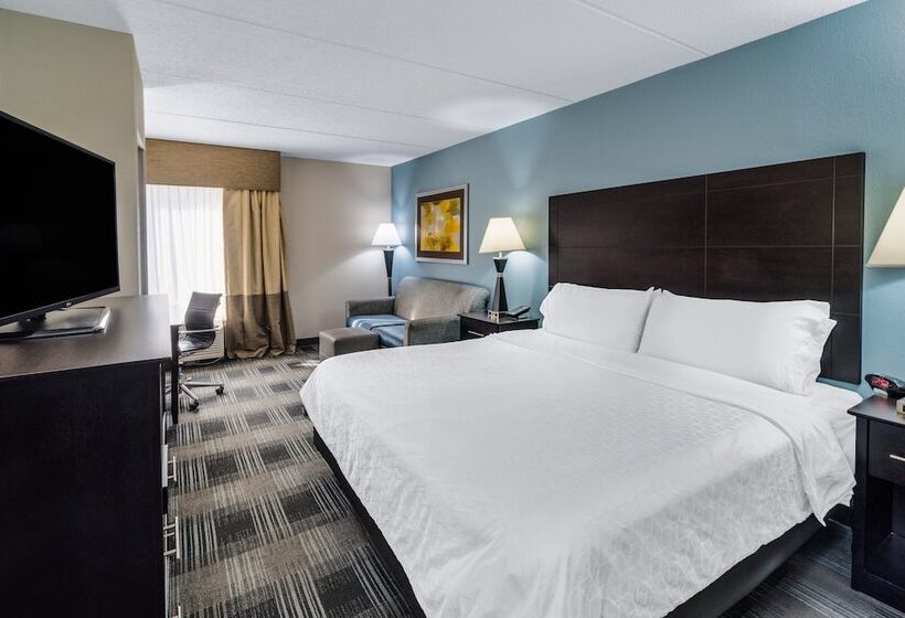 Отель Holiday Inn Express Forsyth, An Ihg