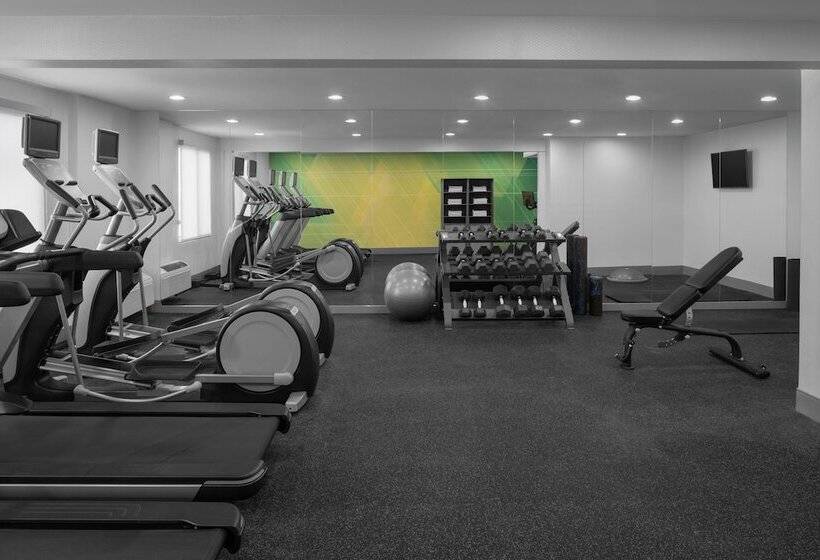 בית מלון כפרי Holiday Inn Hasbrouck Heights Meadowlands, An Ihg