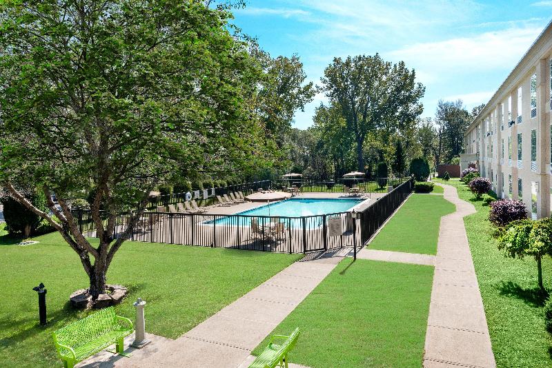 בית מלון כפרי Holiday Inn Johnstown Gloversville By Ihg