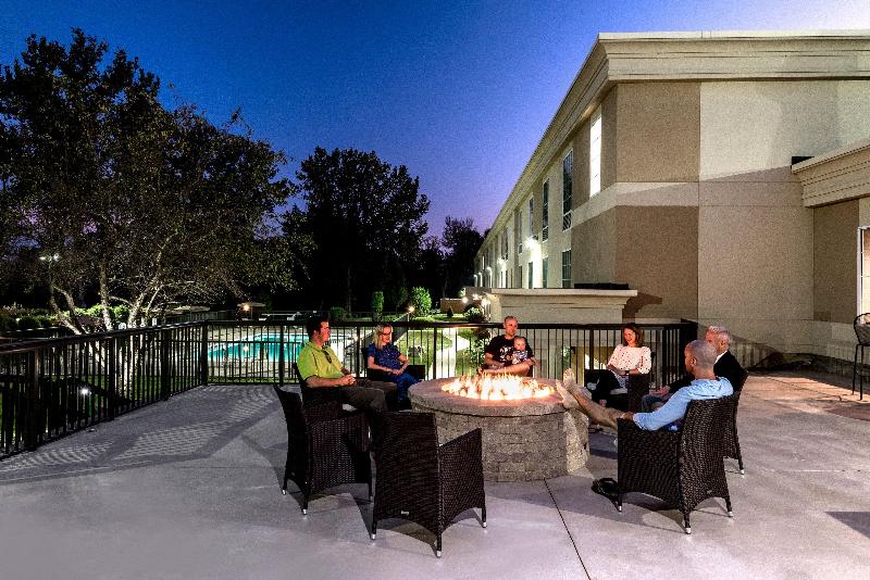 בית מלון כפרי Holiday Inn Johnstown Gloversville By Ihg