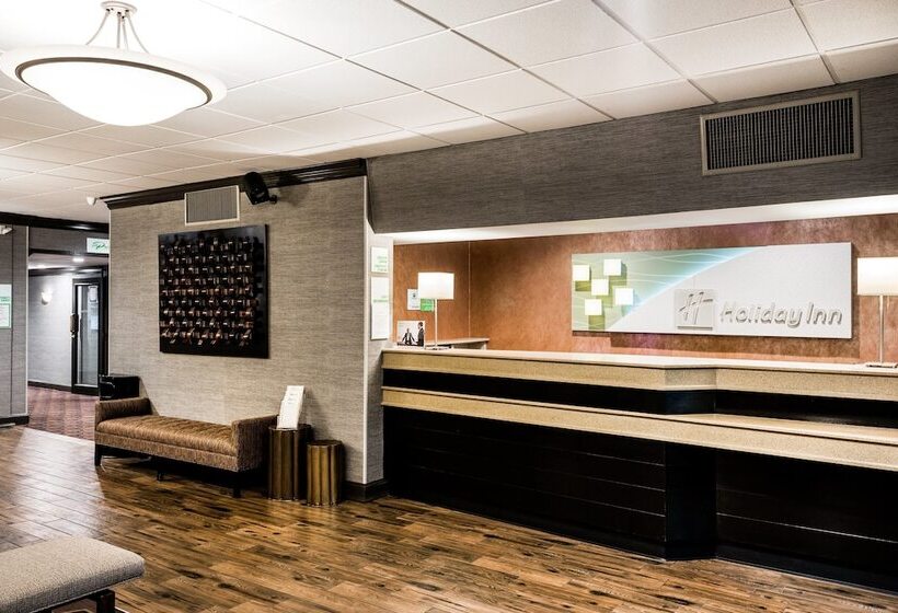 בית מלון כפרי Holiday Inn Johnstown Gloversville By Ihg