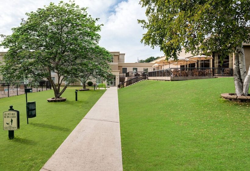 בית מלון כפרי Holiday Inn Johnstown Gloversville By Ihg