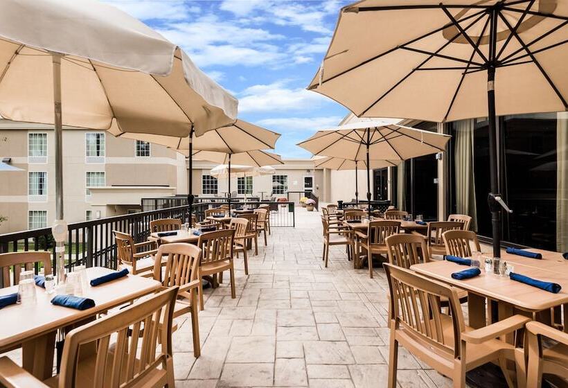 בית מלון כפרי Holiday Inn Johnstown Gloversville By Ihg