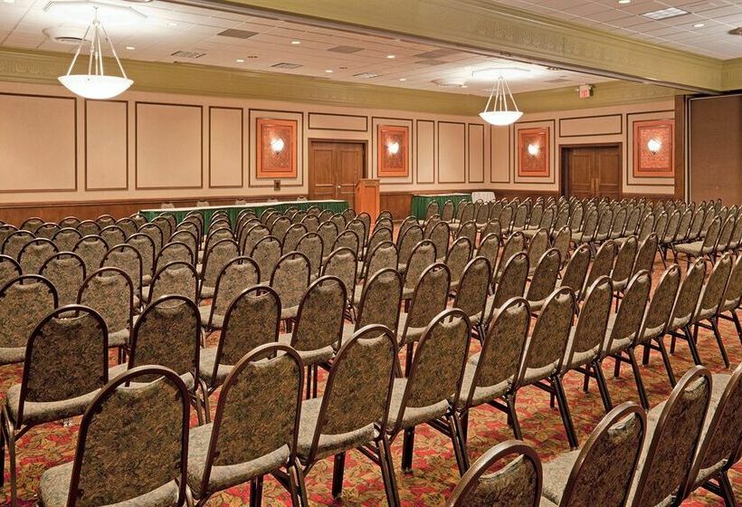 בית מלון כפרי Holiday Inn Toledo South - Perrysburg