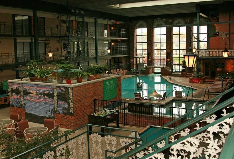 בית מלון כפרי Holiday Inn Toledo South - Perrysburg