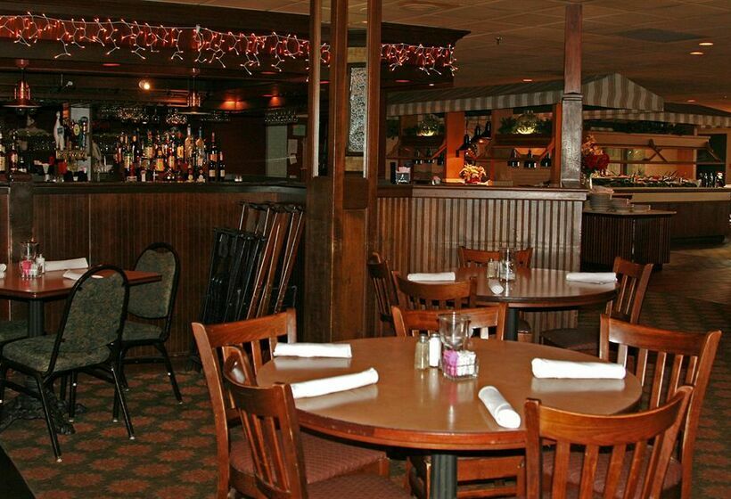 בית מלון כפרי Holiday Inn Toledo South - Perrysburg