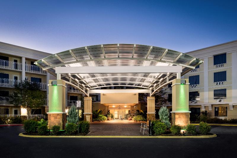 فندق Holiday Inn & Suites Atlanta Airport North, An Ihg